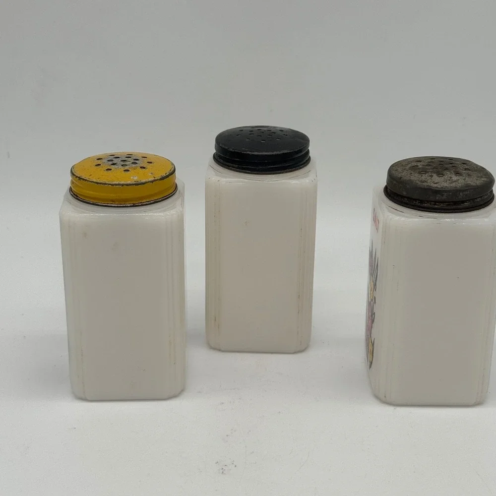 Vintage McKee Tipp City Milk Glass Sugar Salt Pepper Range Shaker Set Flower 40s